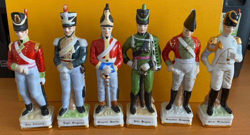 Job lot six vintage ceramic - job,