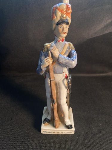 Vintage sitzendorf grenadier - vintage,