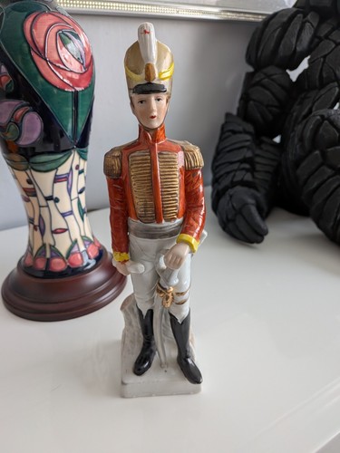 Vintage porcelain figurine - porcelain,